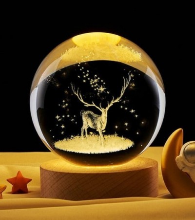 Geyik Temalı Cam Küre